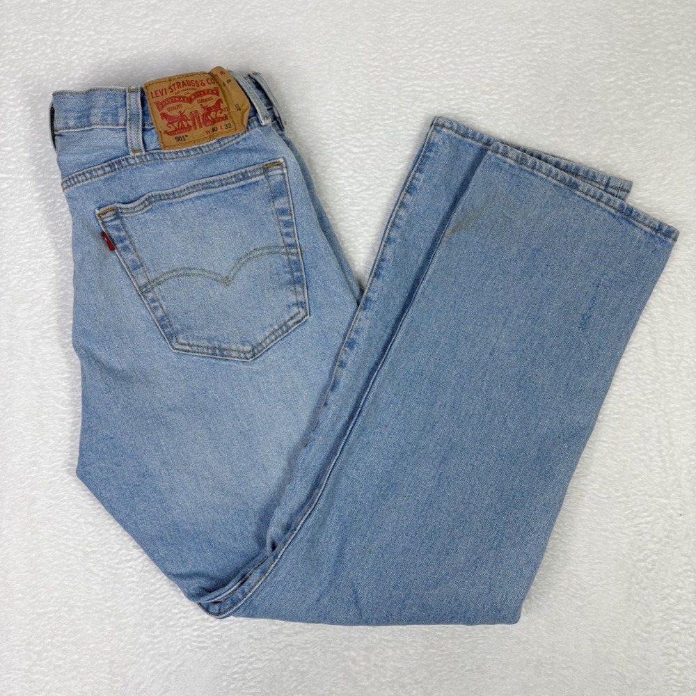 Levi Strauss 501 Mens Jeans 40x32 Measuresโ 39x30 Button Fly Light Wash Straight